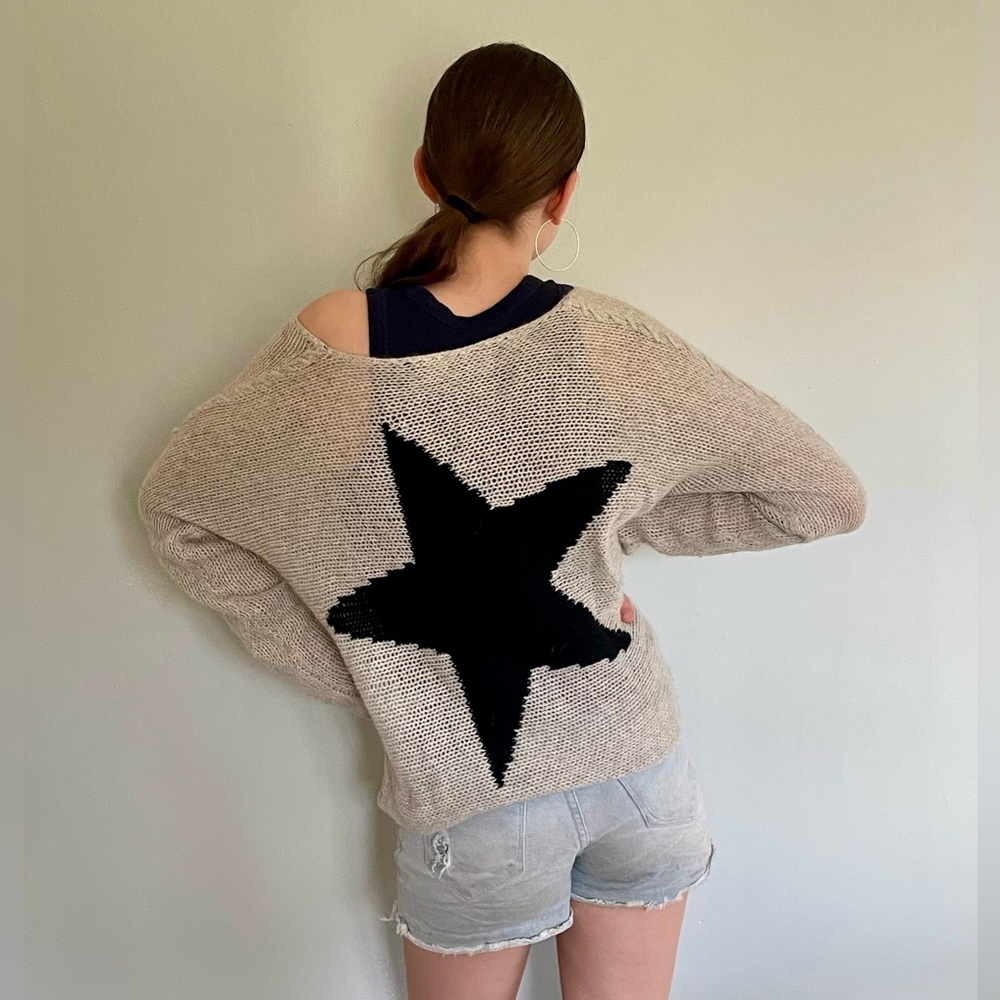 360 Cashmere star back sweater
